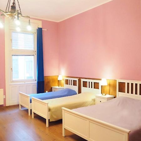 My Lovely Home In Boedapest Buitenkant foto