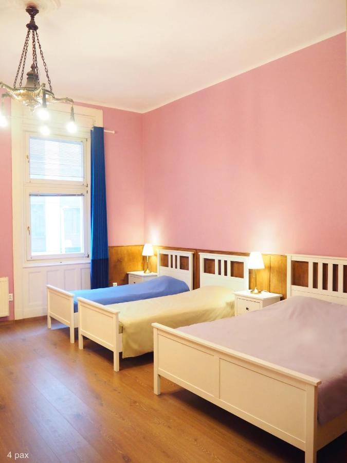 My Lovely Home In Boedapest Buitenkant foto